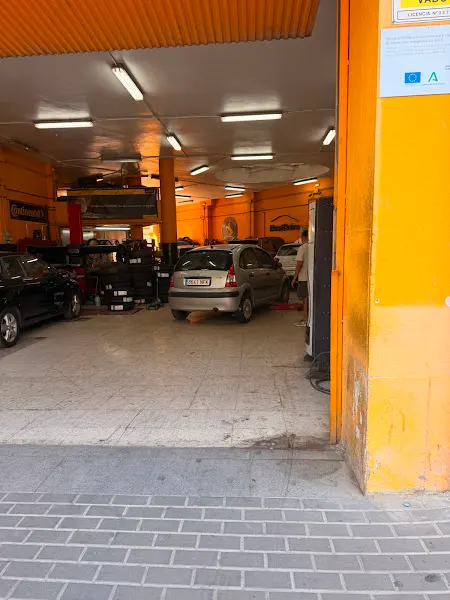 BestDrive Garaje Pretel - Taller mecánico en Sevilla - foto 2