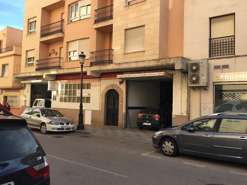 MECANICA CUESTA DEL RAYO S.L. - Taller de reparación de automóviles en Algeciras - foto 2