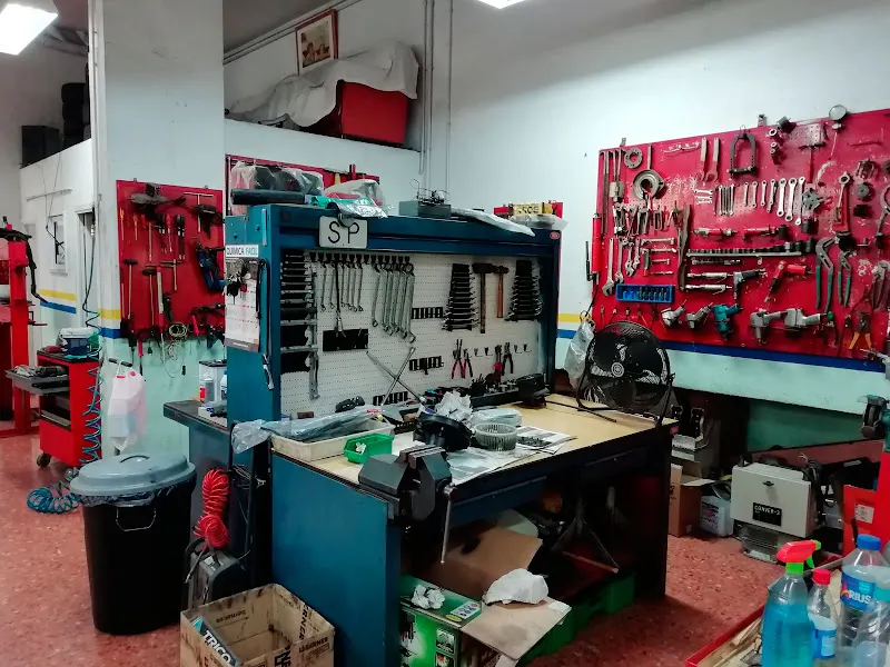 Autotaller Unión 3 - Sant Boi de Llobregat