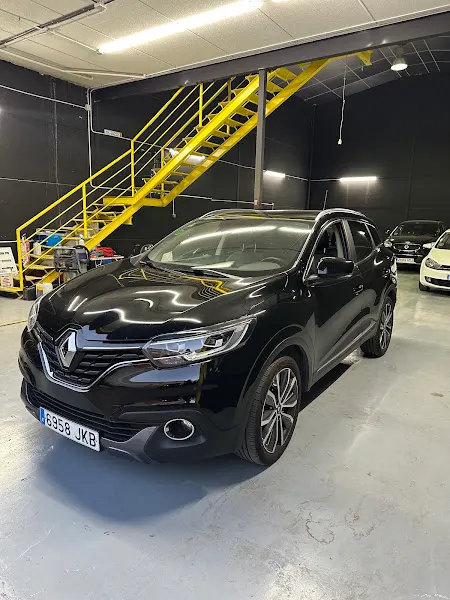PROXICAR MULTISERVICE SL- Lavadero, taller , compra y venta - Pinto